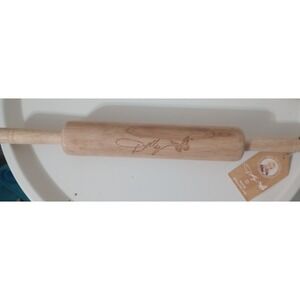Dolly Parton Signed Butterfly Wood Rolling Pin- 17.5". Dollar General Exclusive